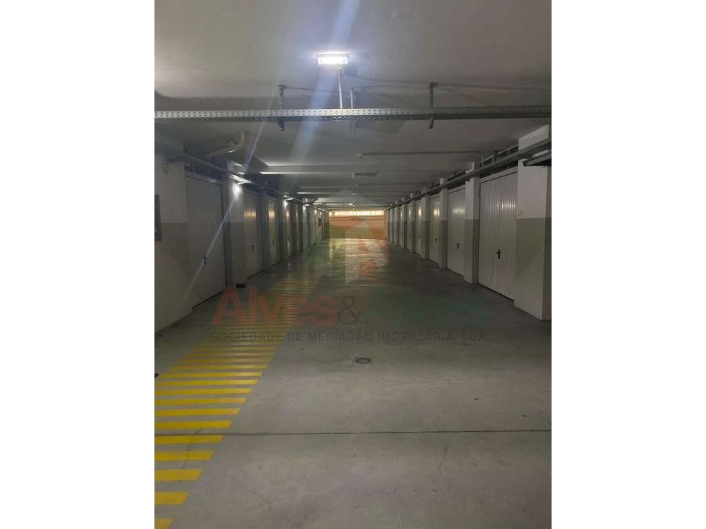 Fantástico Apartamento T2+1 em Condominio Fechado - Frente ao Maia ...-17