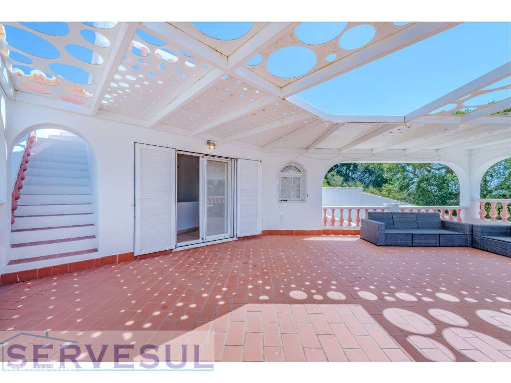 Moradia Deslumbrante de 2 andares com 274 m², composta por 4 quarto...-34