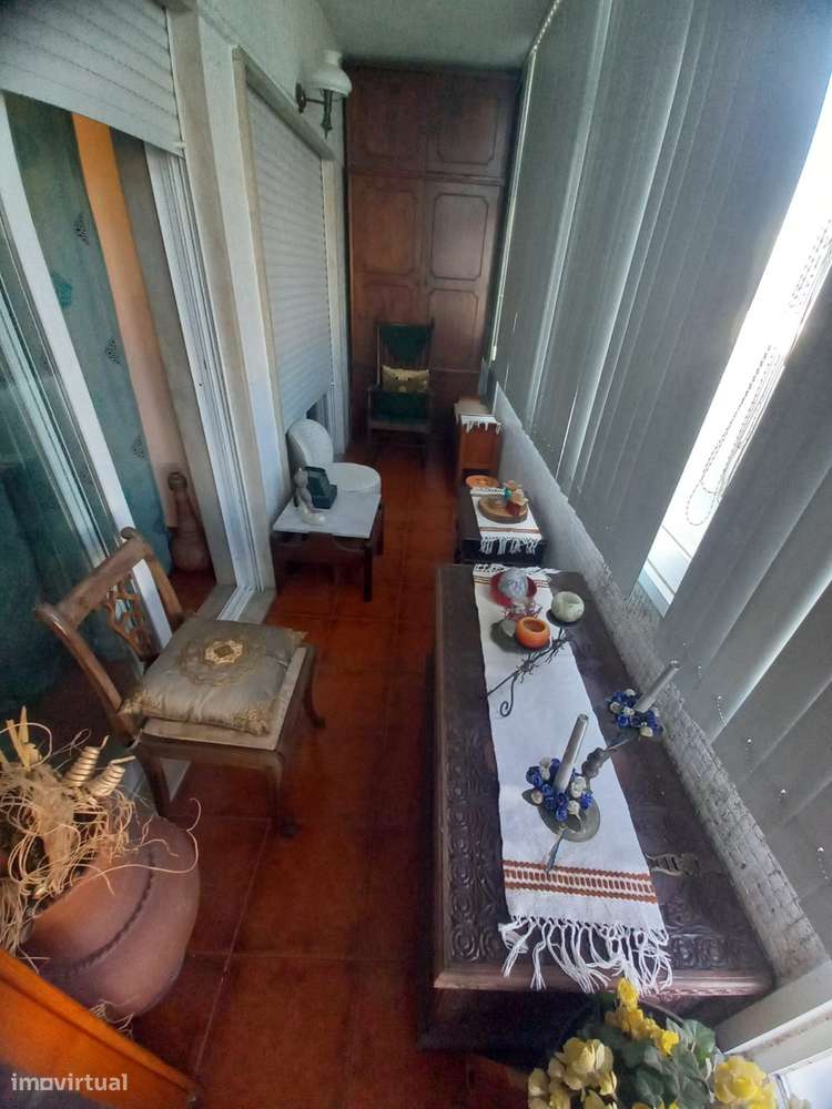 T3+1 | 110m2 | Av. 25 de Abril, Cacilhas | Com vista de Rio-18