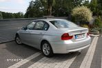 BMW Seria 3 318i - 6