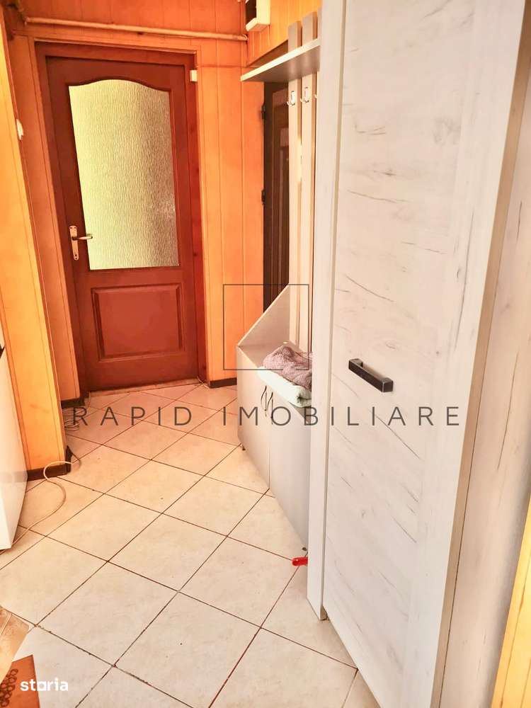 Apartament 3 Camere - Micro 19 - Etaj 3/4 - Mob + Ut - Capat Troleu-8