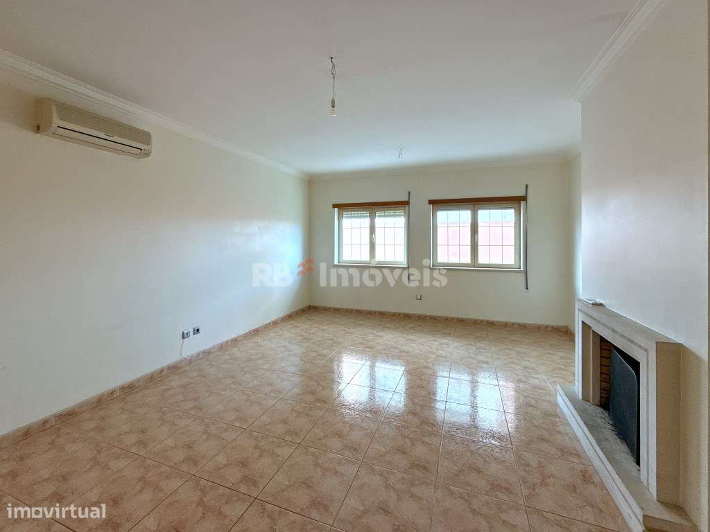 ApartamentoT3 Rch em Condomínio fechado com Garagem-6