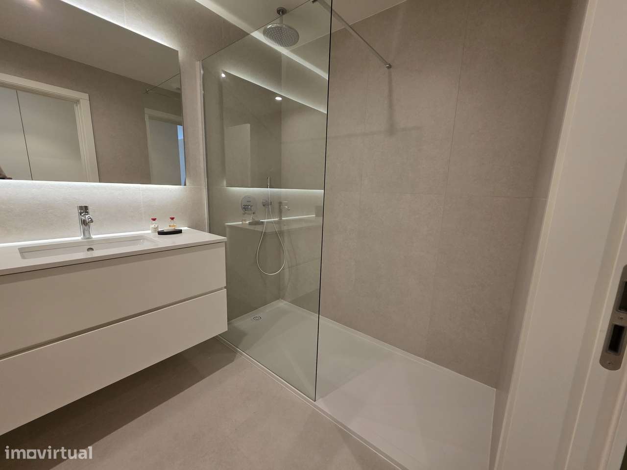 Comprar Apartamento Yard Next Gaia | Metro Rubi + Valorização-4