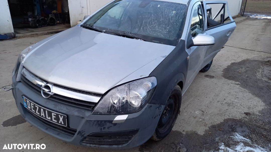 Dezmembrari Opel Astra H break 1.9CDTi 120cp 6trepte - 2