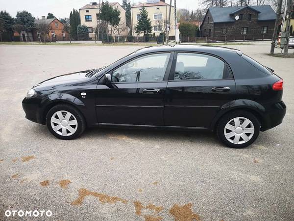 Chevrolet Lacetti - 8