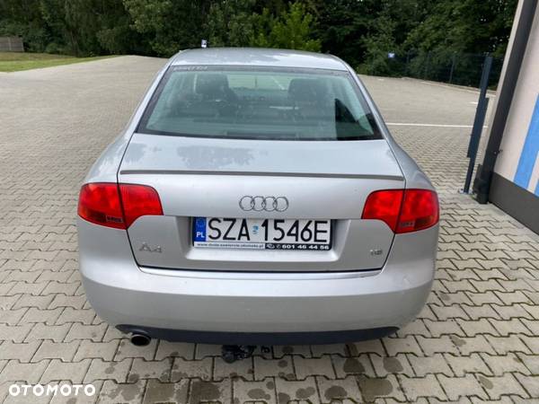 Audi A4 1.6 - 7