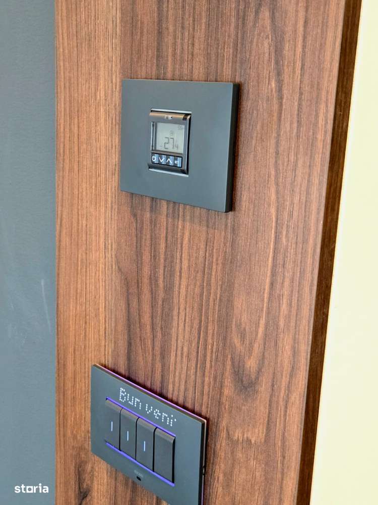 ESQ Village3,casa insiruita 110mpU,P+E,4 camere,2 locuri de parcare! - Imagine principală: 4/25