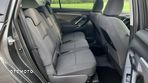 Toyota Verso 2.0 D-4D Premium - 24