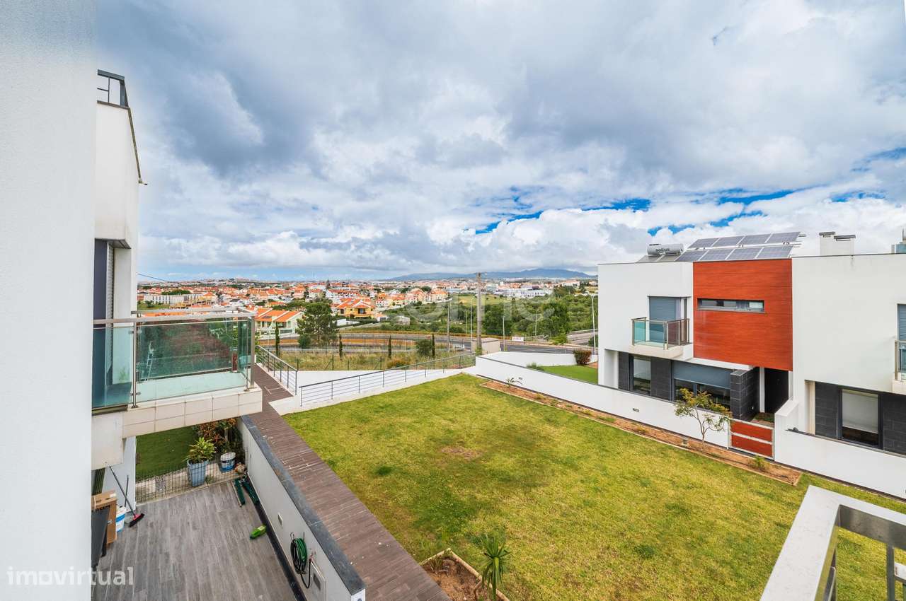 Moradia T3+1 em Condomínio Privado | Oeiras-49