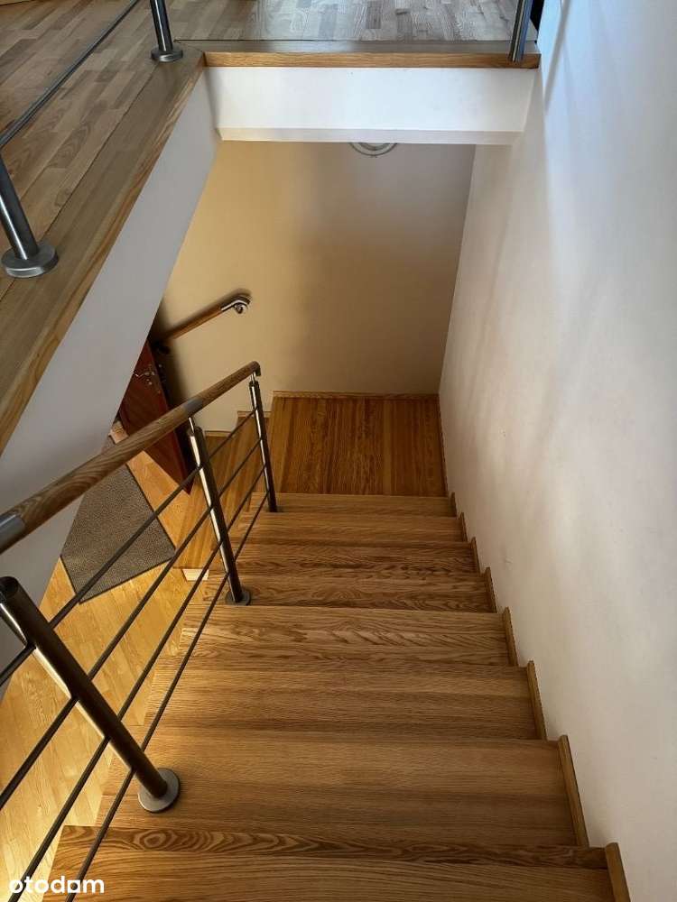 Włochy / Dom z 2017 roku / Garaż / Ogród-6