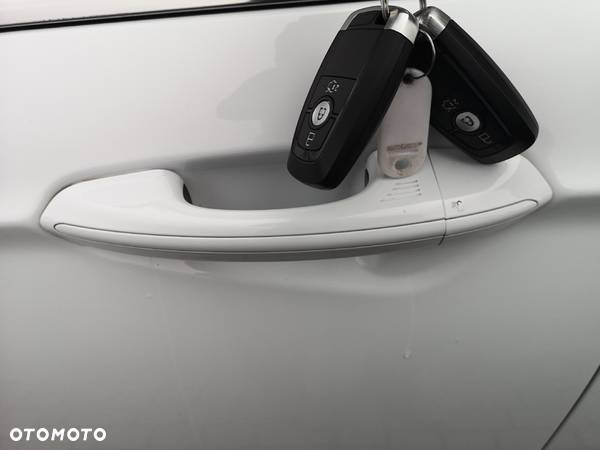 Ford Mondeo 2.0 EcoBlue Titanium - 10