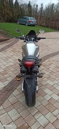 Yamaha FZ - 8