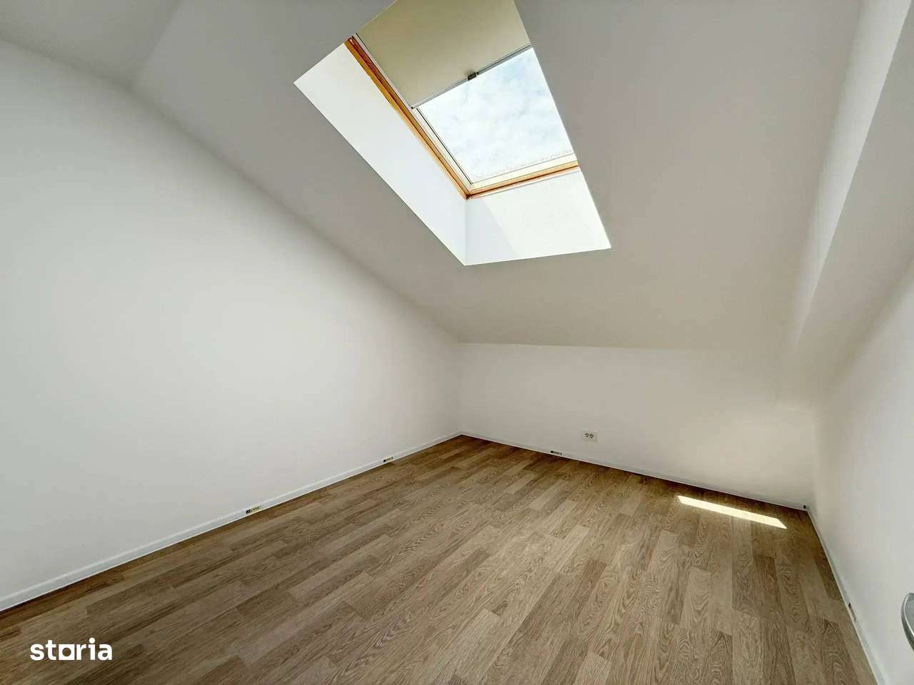 Apartament 4 camere / 2 bai / terasa / 9 Min metrou Nicolae Teclu-11