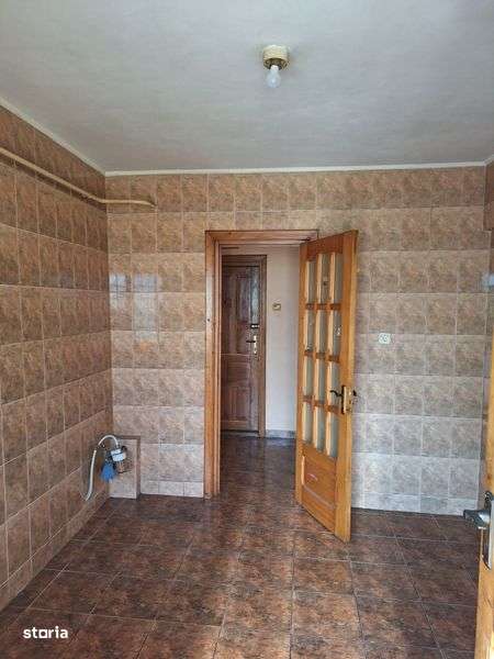 Ap 3 camere, intersectie Garii cu Grivita - Imagine principală: 4/4