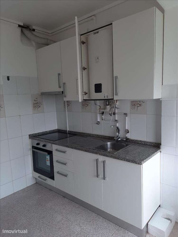 Apartamento T2 em Agualva - Grande imagem: 4/8