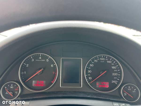 Audi A4 Avant 1.6 - 12