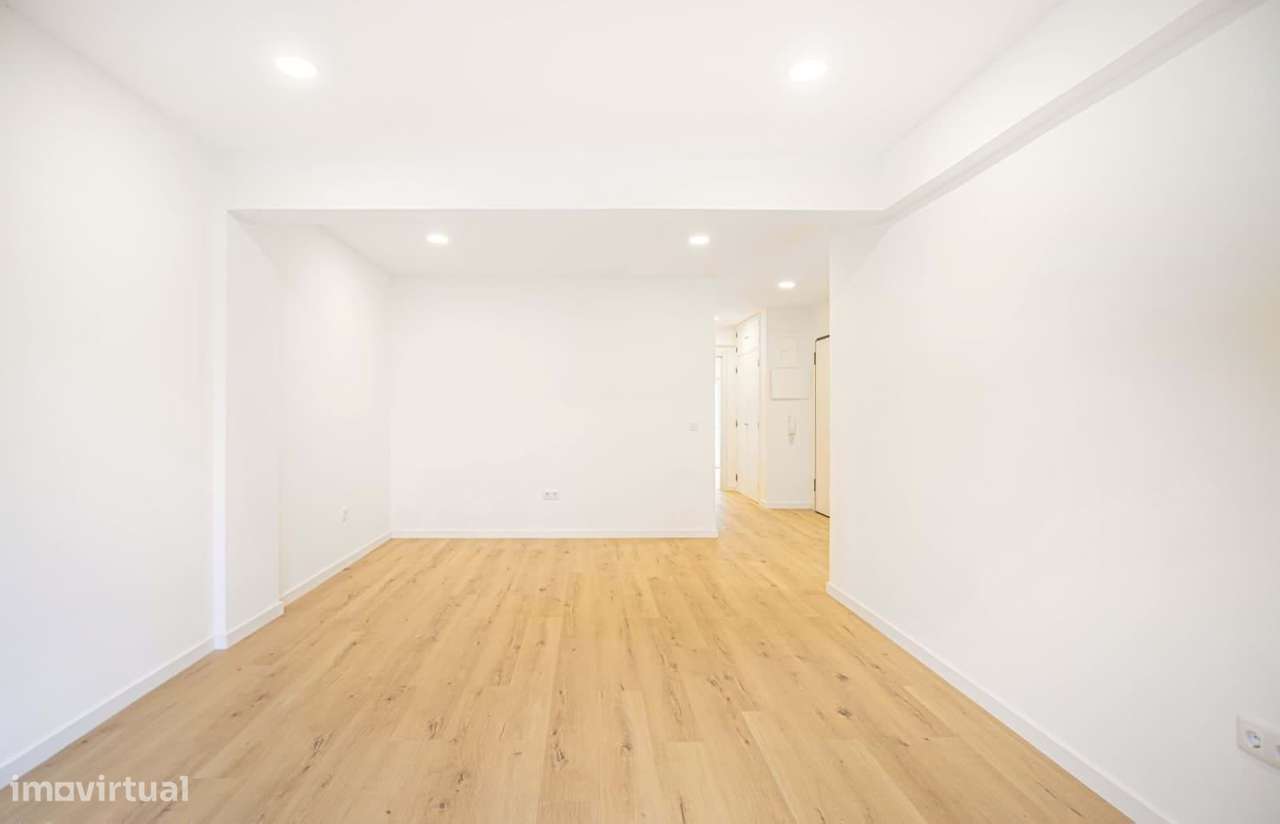 Onde o Seu Próximo Capítulo Começa – Apartamento T2 com Suíte | Rincho - Grande imagem: 4/27