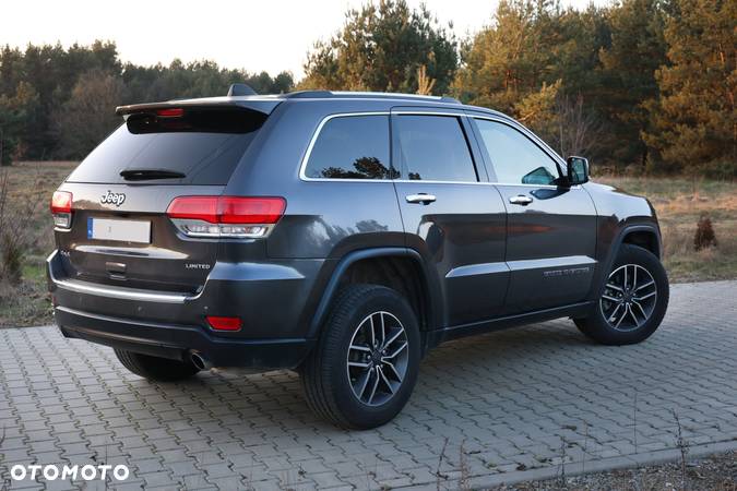 Jeep Grand Cherokee - 3