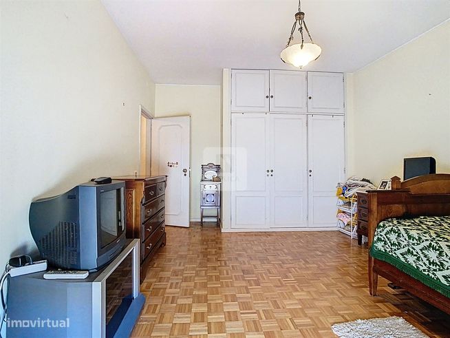 Apartamento T4 com Varandas - Casa da Música, Porto-18