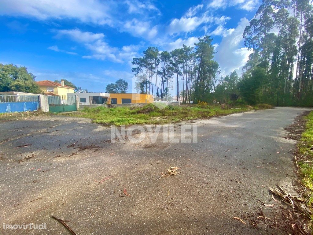 Terreno em zona Urbana para construção.