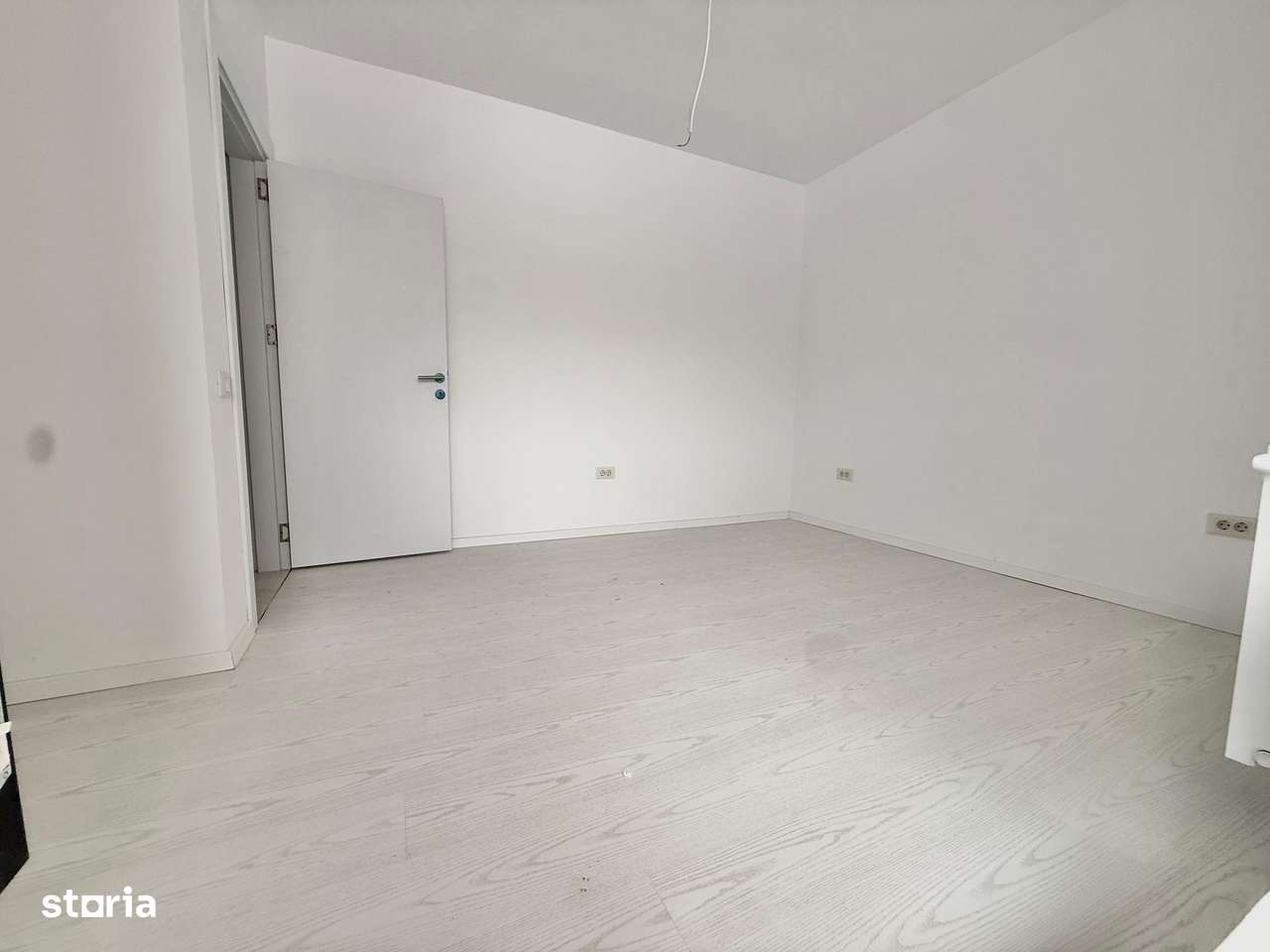 Ap. doua camere zona Militari Residence DOUA BALCOANE-8