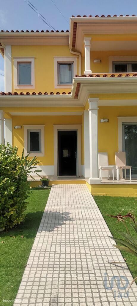 Casa / Villa T4 em Leiria de 361,00 m2