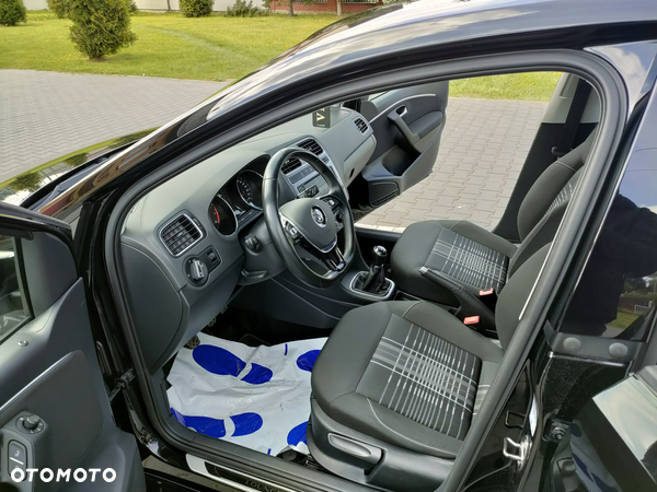 Volkswagen Polo 1.2 TSI Blue Motion Technology Lounge - 13
