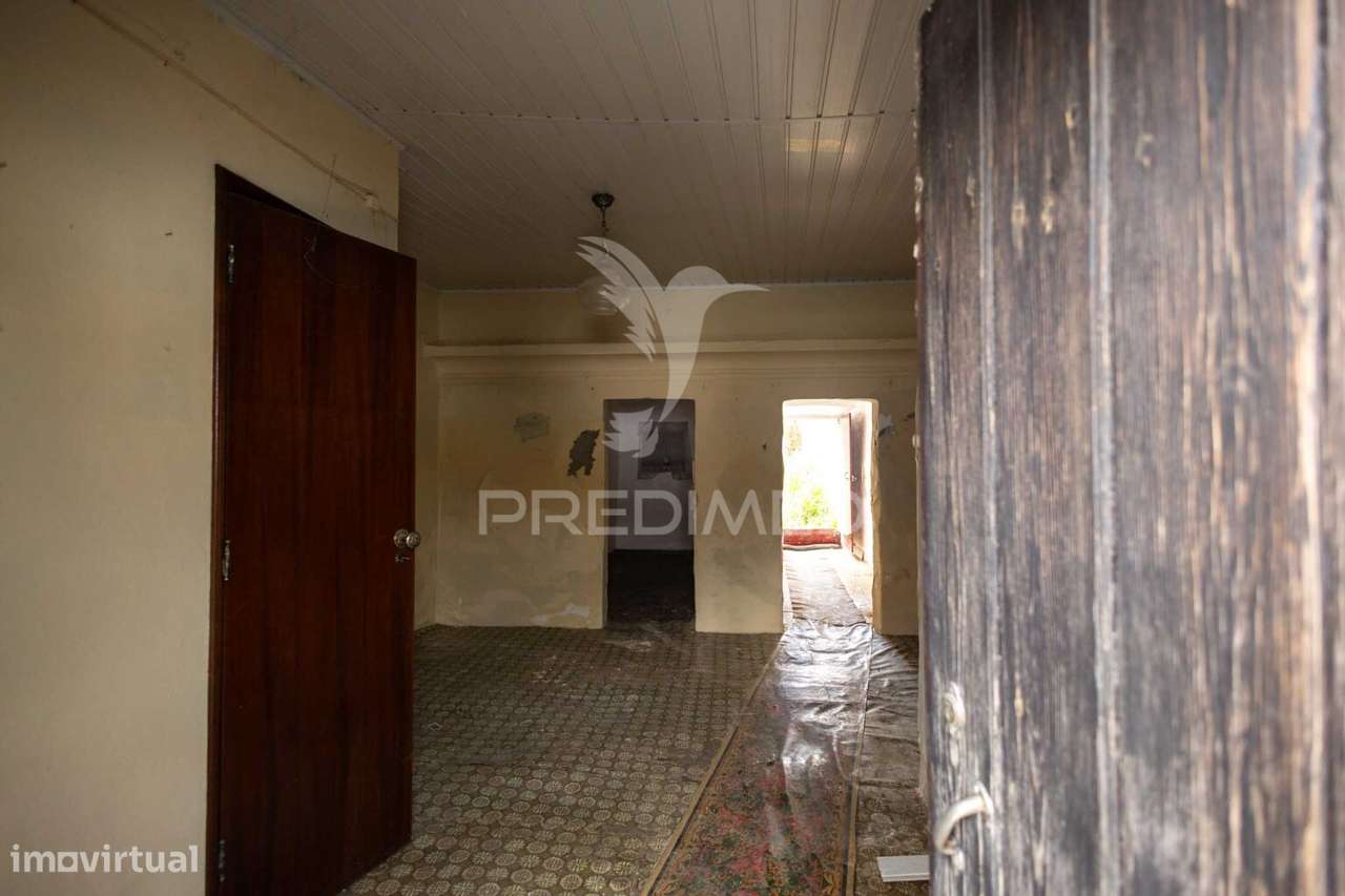 3 Moradias com Logradouro de 2750m2, em Bencatel - Grande imagem: 5/33