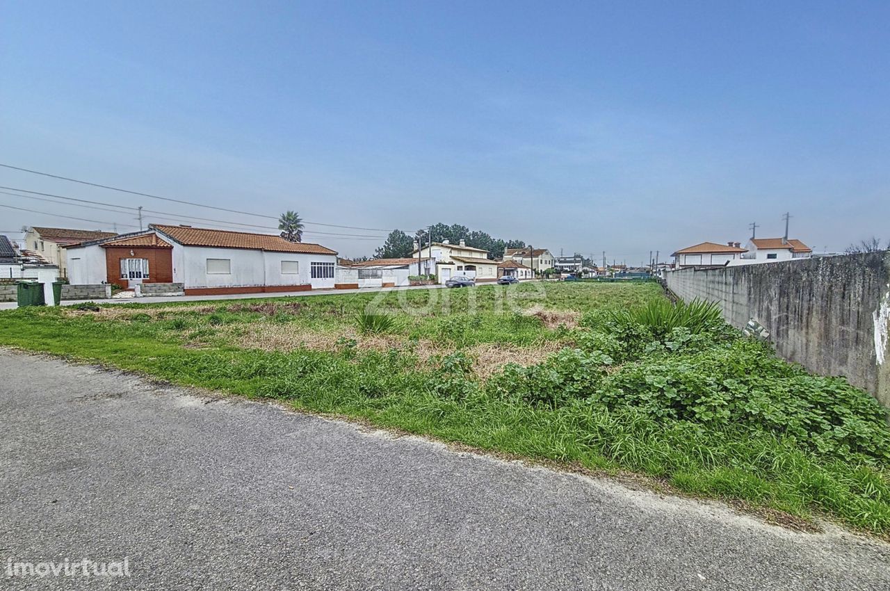Terreno de 1.200 m2 Para Construção na Gafanha da Nazaré, Ílhavo.