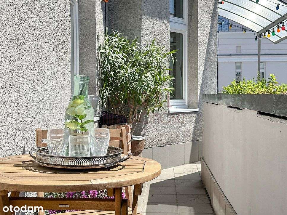 Przy Al. Przyjaciół/taras 25m2/winda/klimat-9