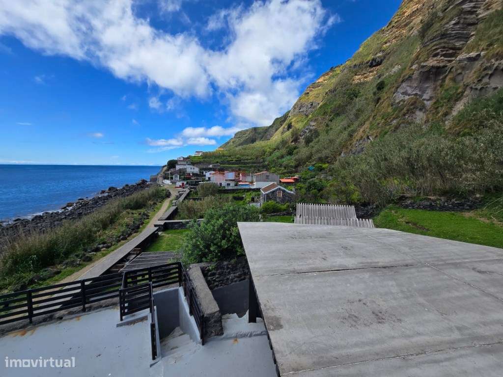 Moradia Isolada T2 -Rocha da Relva-7