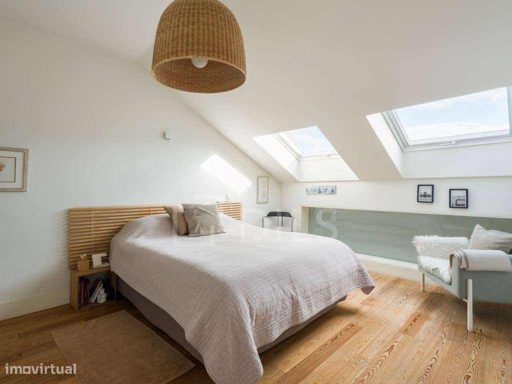 Apartamento T3 duplex com vista rio e garagem privativa, na Estrela...-15