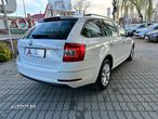 Skoda Octavia Combi Diesel 1.6 TDI DSG Ambition - 7