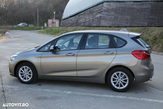 BMW Seria 2 216d Active Tourer - 9