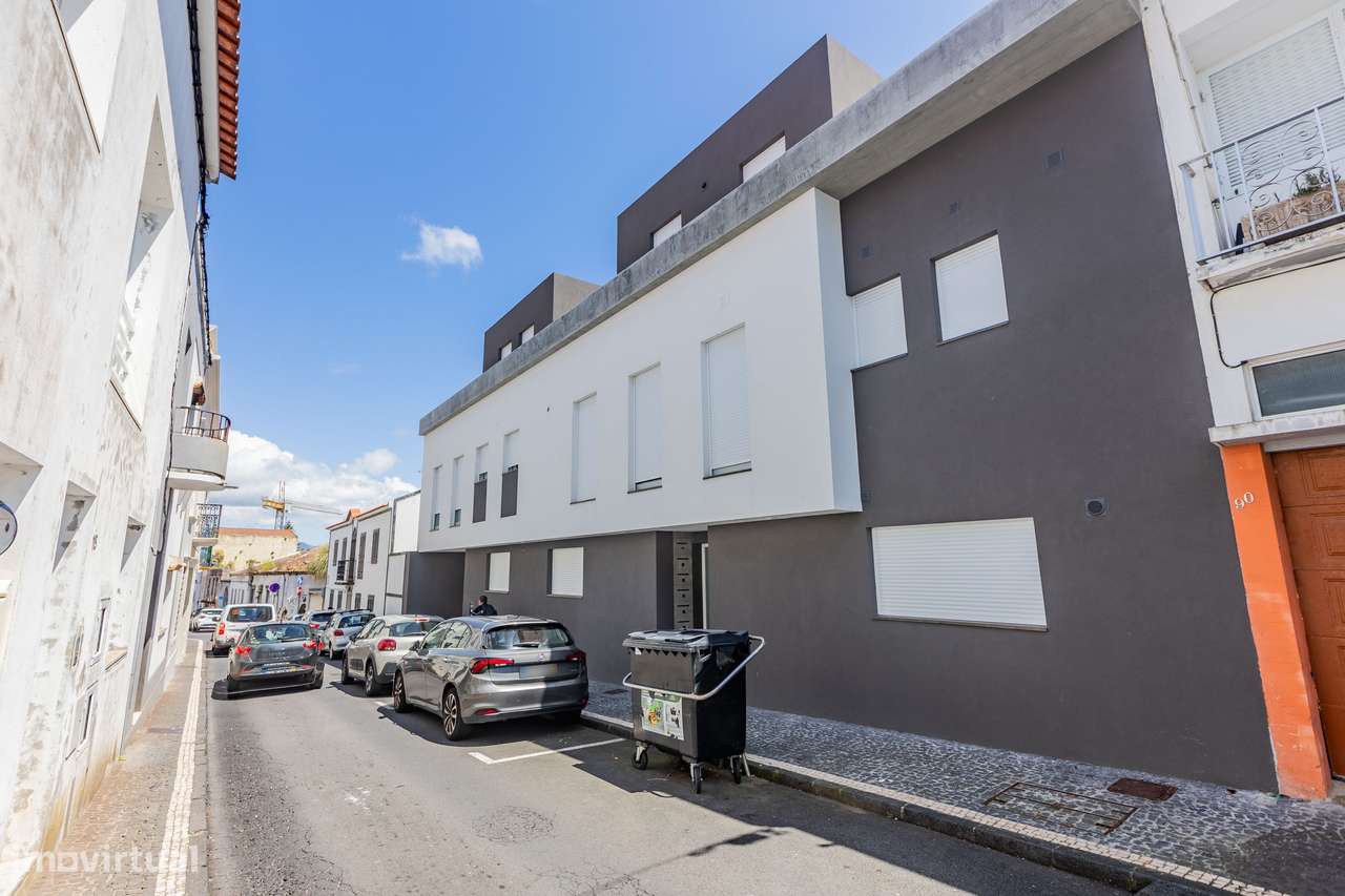 Apartamento T1 - Rua do Peru - Grande imagem: 1/20