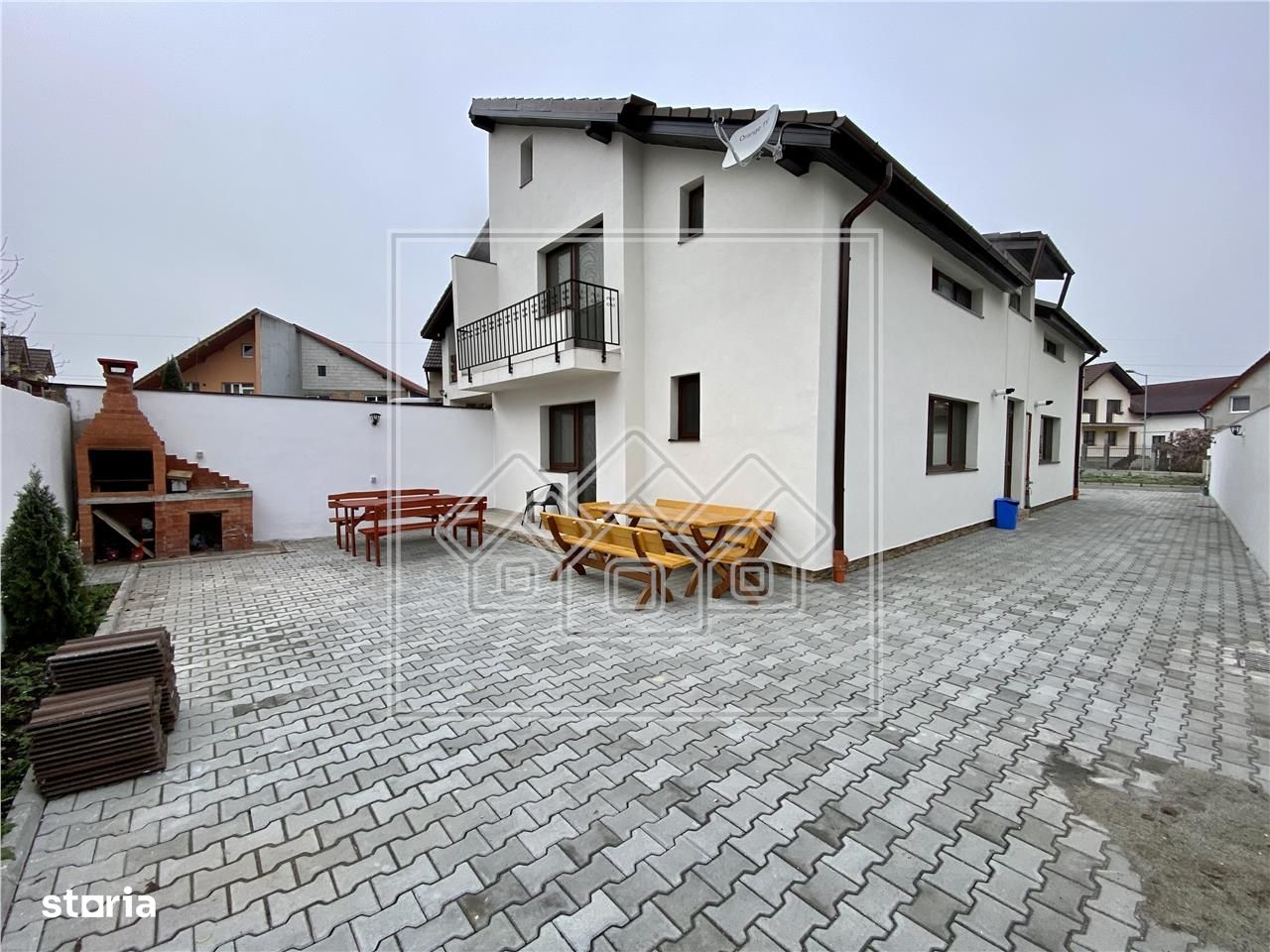 Pensiune cu 4 apartamente - SPA, ideal investitie | Terezian