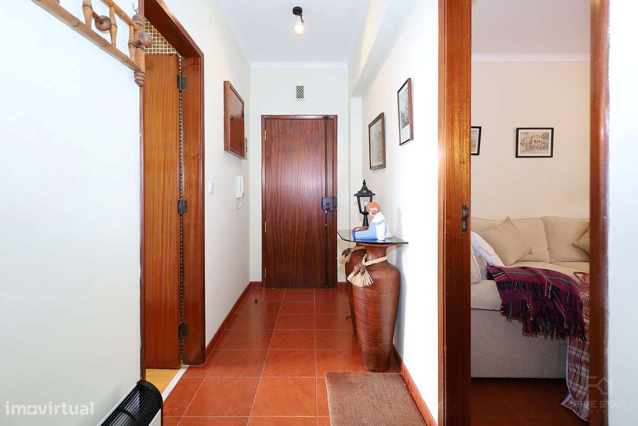 T2 - Apartamento com Varanda - Alapraia – Estoril-5