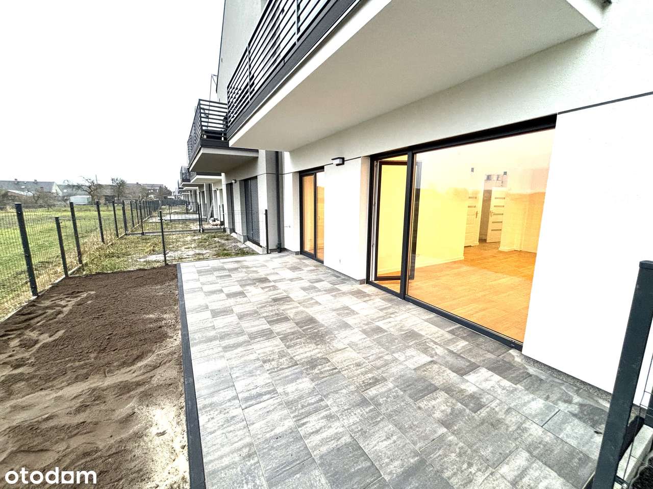 Osiedle Lędziny -3 pokojowe z tarasem i ogródkiem-3