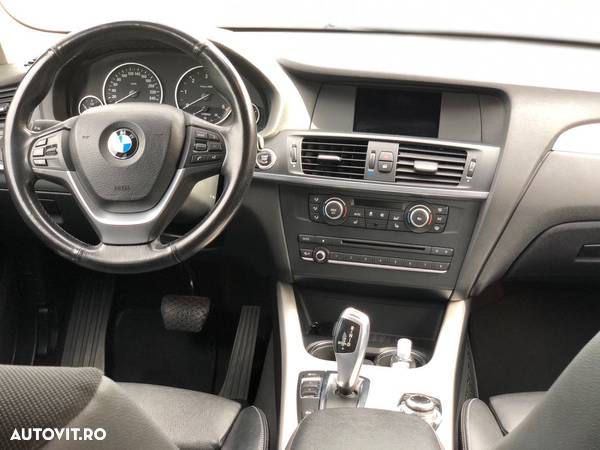 BMW X3 xDrive20d Aut. - 8