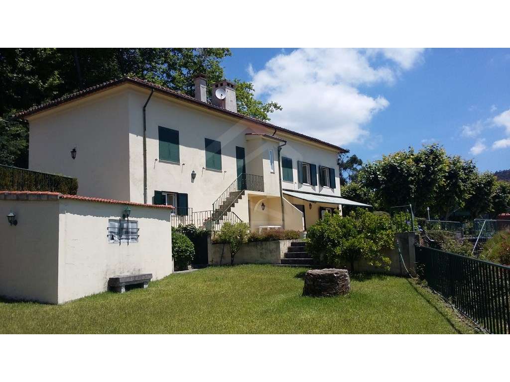 Moradia recuperada com fantástico espaço exterior em Oliveira de Az... - Grande imagem: 4/60