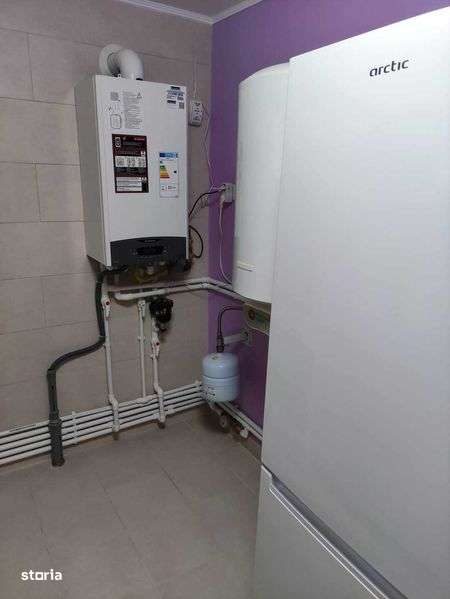 camera la curte de inchiriat - Imagine principală: 5/5