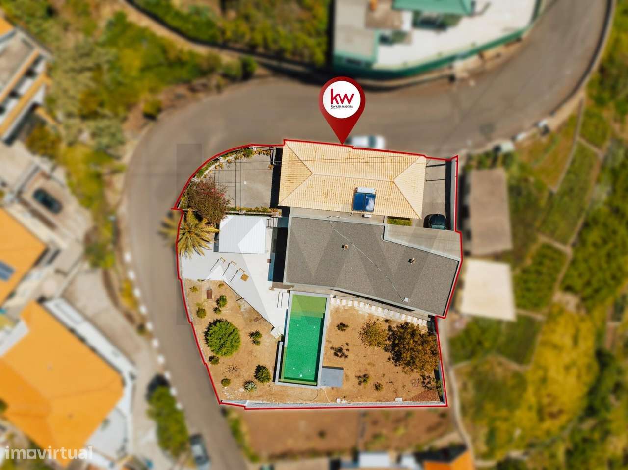 Moradia de Luxo na Ponta do Sol com Arquitetura Exclusiva - Grande imagem: 4/60