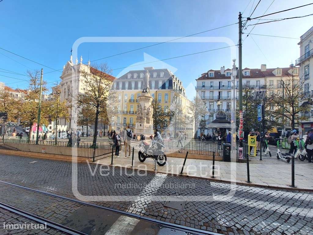 Apartamento T0, em pleno centro histórico e turístico de Lisboa.-28