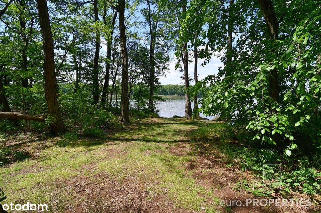 Działka z M.P.Z.P. nad jeziorem :: 197/3.8 - 1197m-14