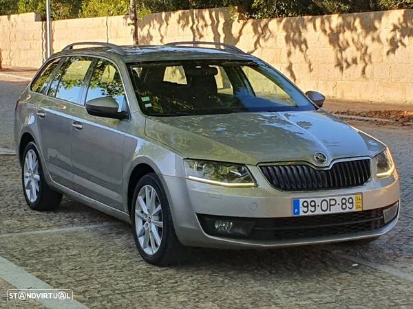 Skoda Octavia Break 1.6 TDi Elegance Pack - 4