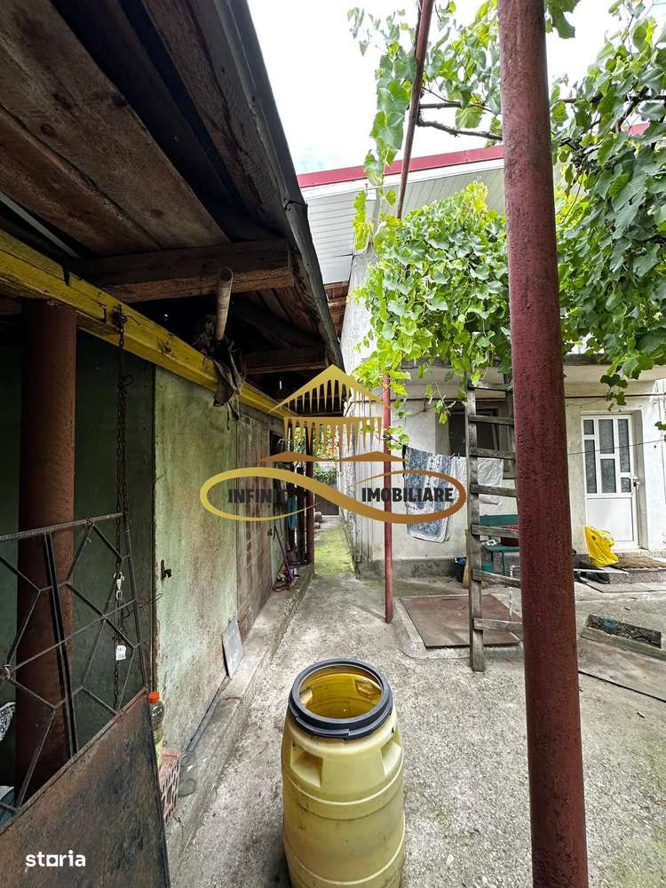 Casă individuală P+M în cartierul CFR Bacău 500 mp teren - Imagine principală: 5/20