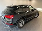 Audi Q5 2.0 40 TDI quattro S tronic Design - 13