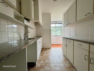 Apartamento T3 em zona de São Paulo de Frades, Eiras