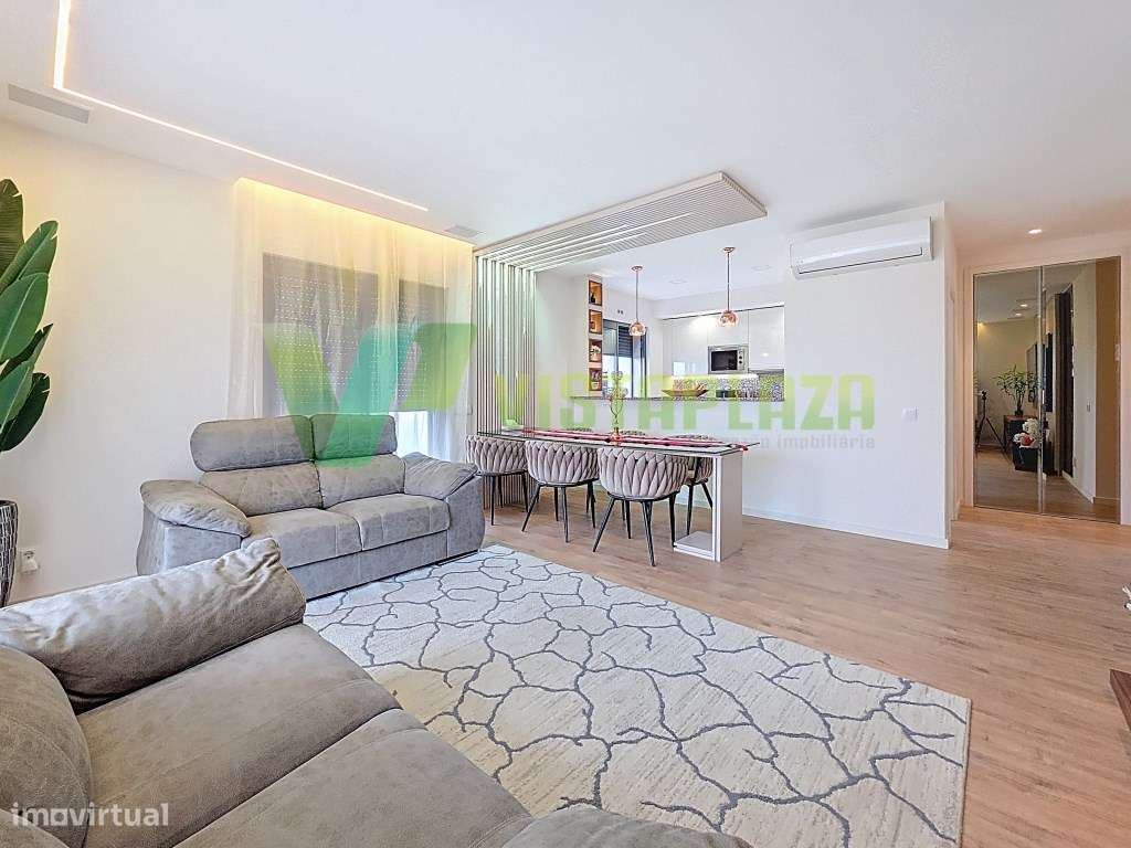 Apartamento T4 Acabamentos de Luxo na Urbanização do Fojo, Portimão - Grande imagem: 3/31