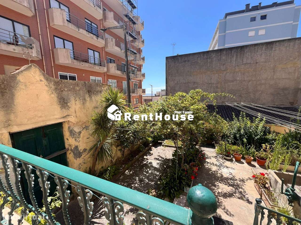 Moradia Centenária | Bairro Novo - Figueira da Foz  | Com vistas de...-4